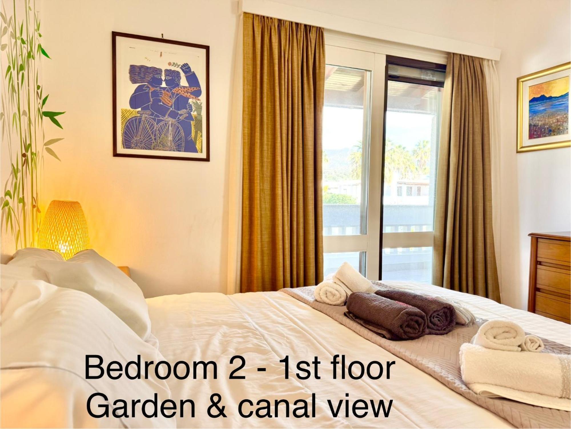 Villasonboard Dock Villa 3 Bed, 3 Bath, Canal, Greek Venice Porto Hydra Plépi Exterior foto
